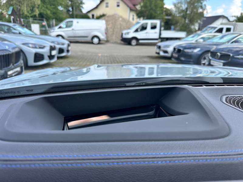 BMW 320 d M-Sport NaviProf HuD Leder ACC RFK — photo 12