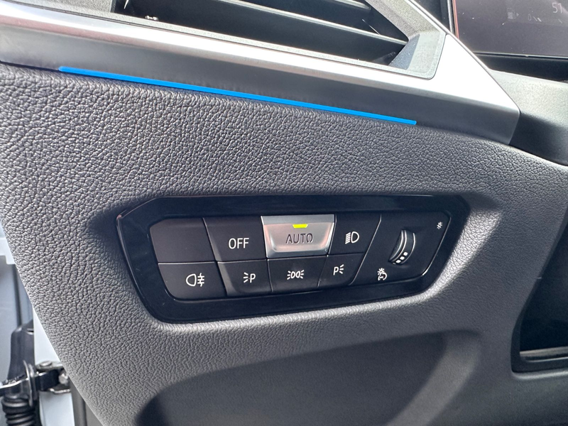 BMW 320 d M-Sport NaviProf HuD Leder ACC RFK — photo 11