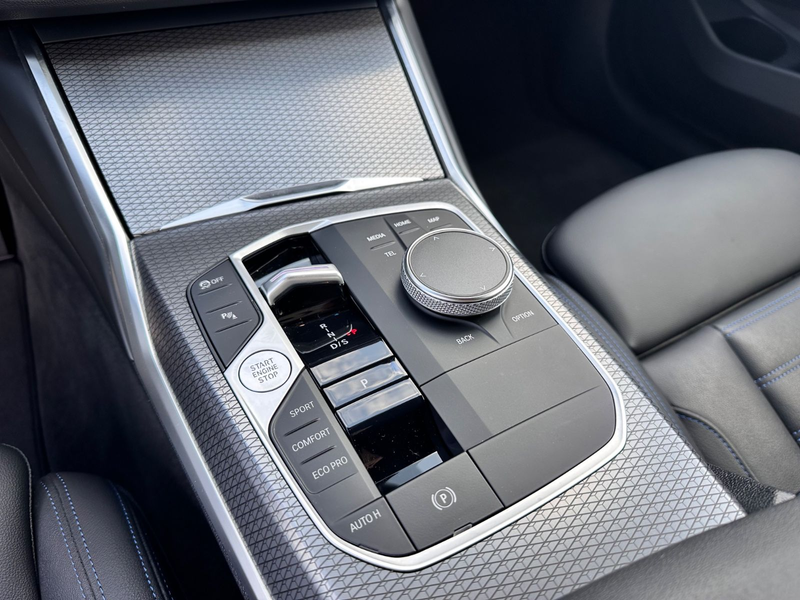 BMW 320 d M-Sport NaviProf HuD Leder ACC RFK — photo 15