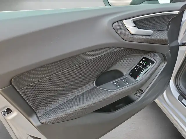 Audi A5 view 7