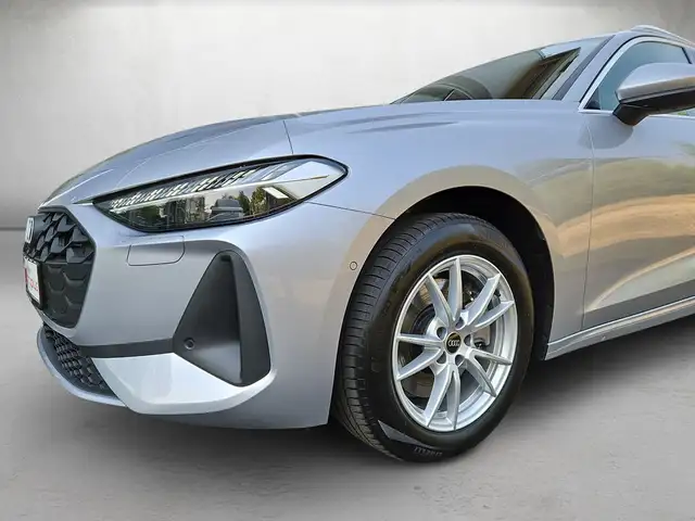 Audi A5 view 5