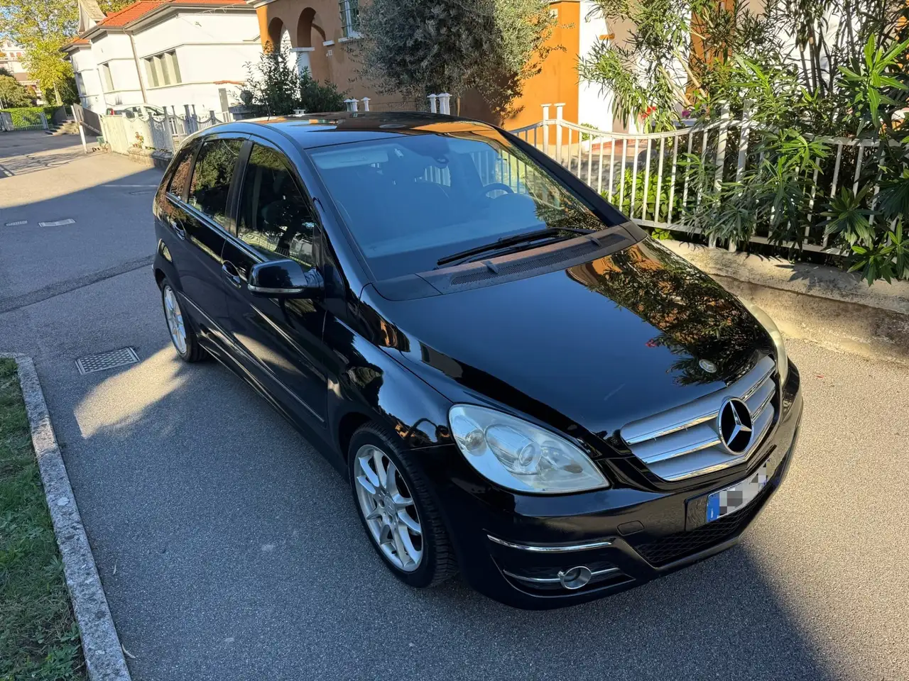 Mercedes-Benz B 150