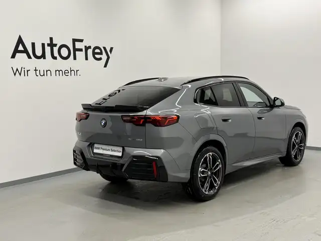 BMW X2 sDrive18d Ansicht 2