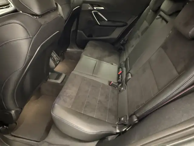 BMW X2 sDrive18d Ansicht 13