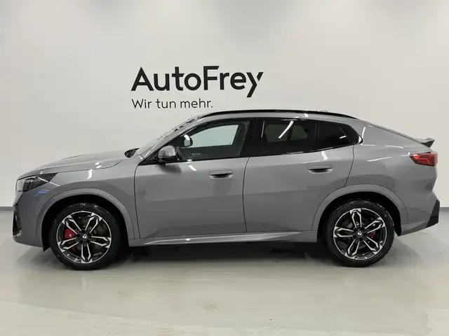 BMW X2 sDrive18d Ansicht 4