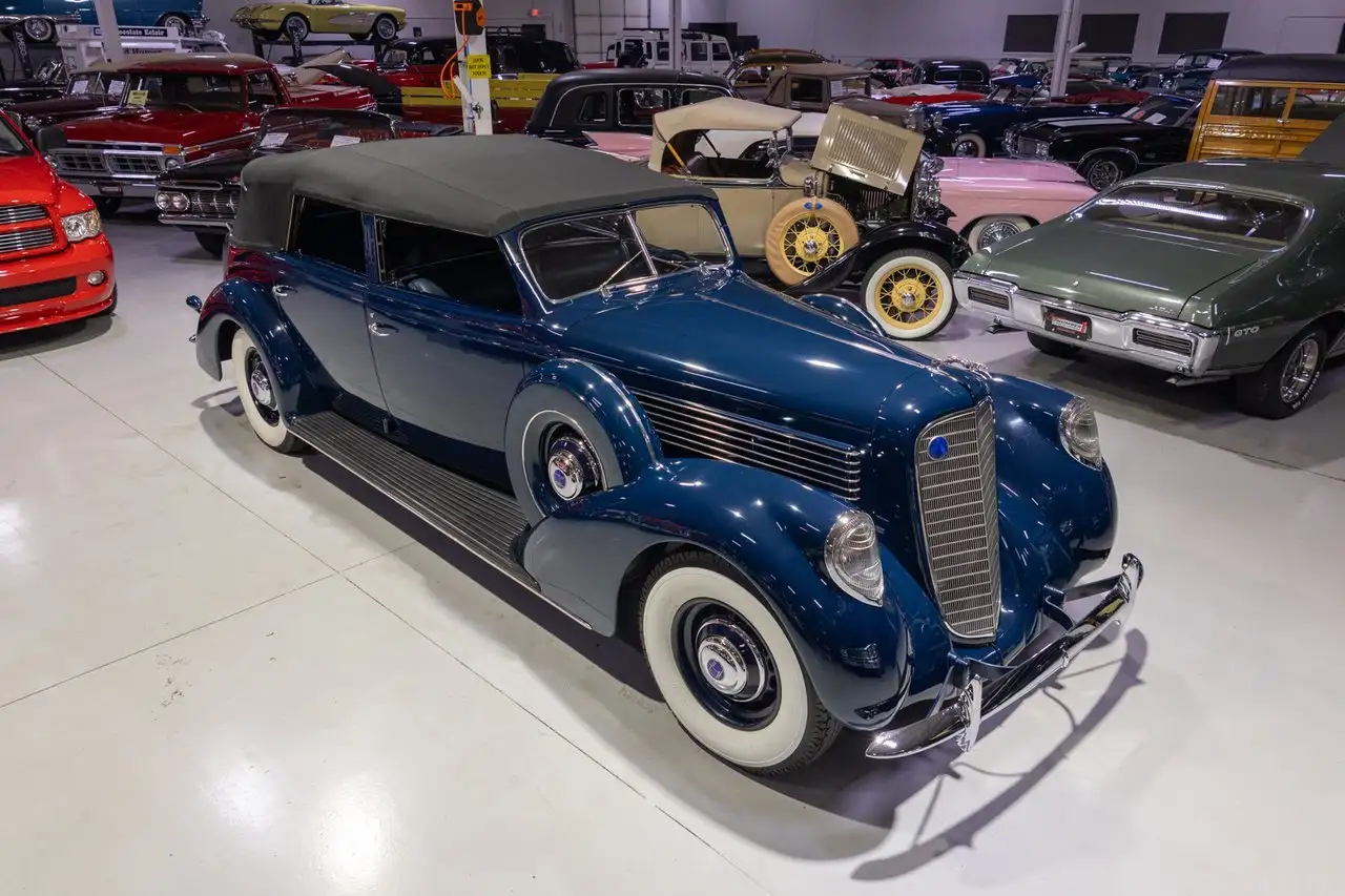 Lincoln 413-B Convertible Sedan by LeBaron, foto 9