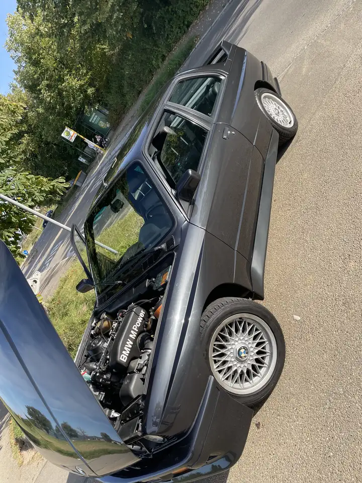 BMW E30 M3 – 2. Hand, vollständige Historie, origi, foto 4