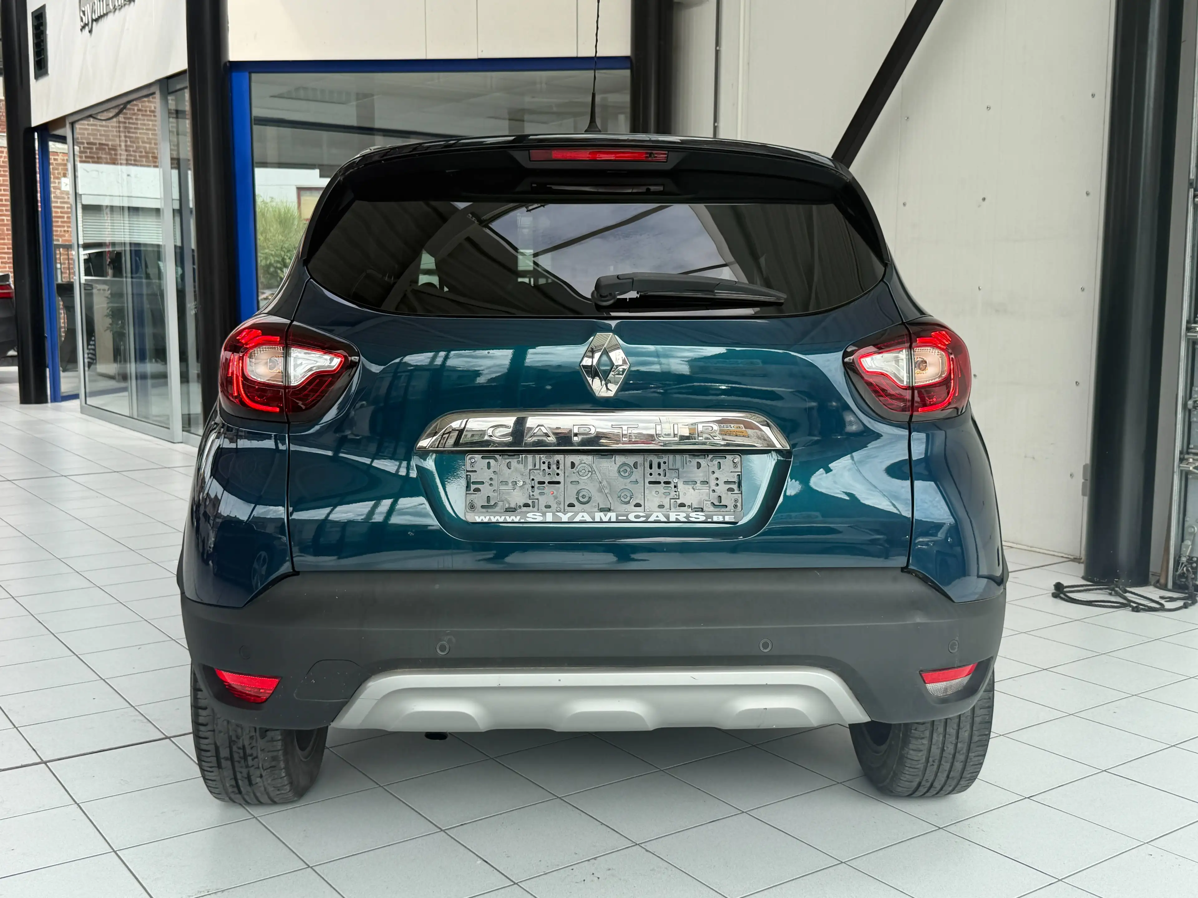 Renault Captur Captur 0.9 TCe ** CUIR ** GPS ** XENON ** PDC ** GARANTIE ** — photo 4