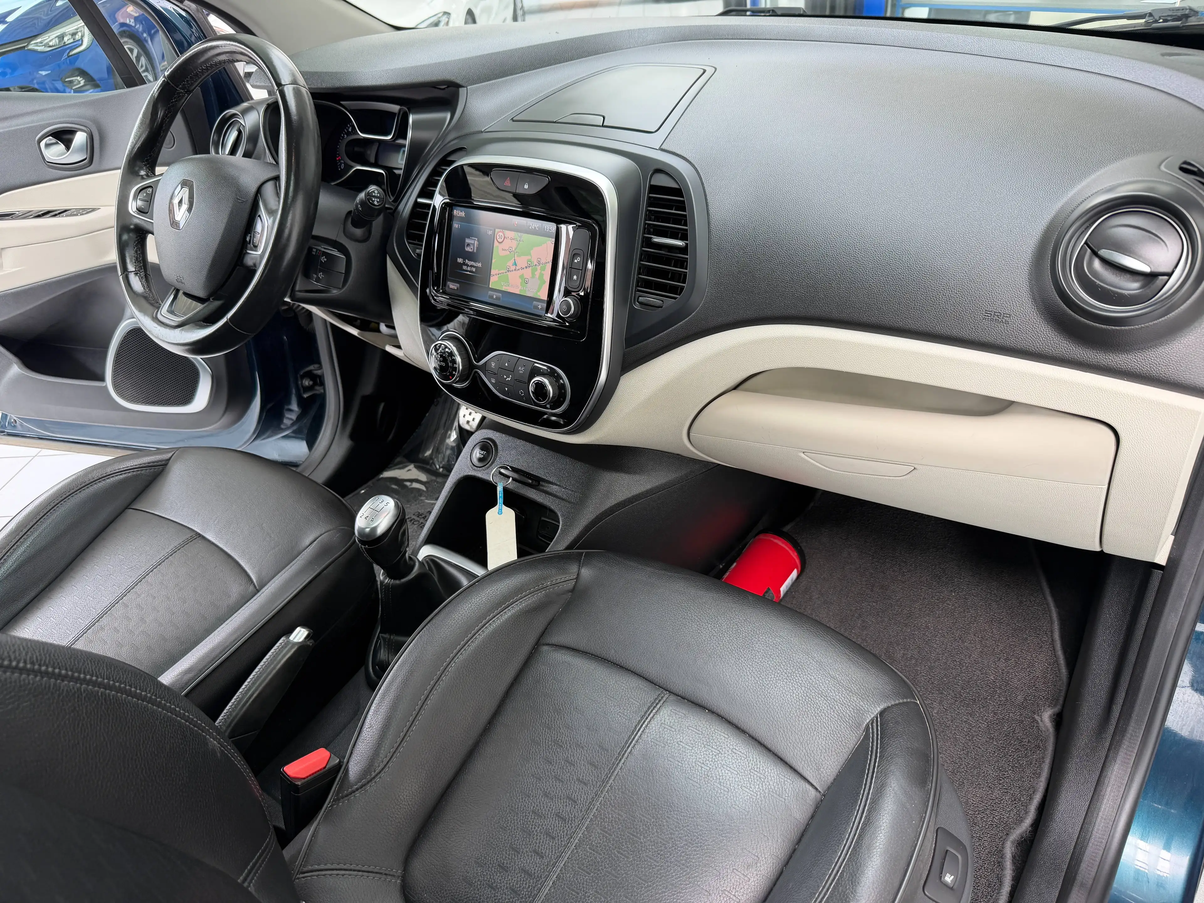 Renault Captur Captur 0.9 TCe ** CUIR ** GPS ** XENON ** PDC ** GARANTIE ** — photo 13