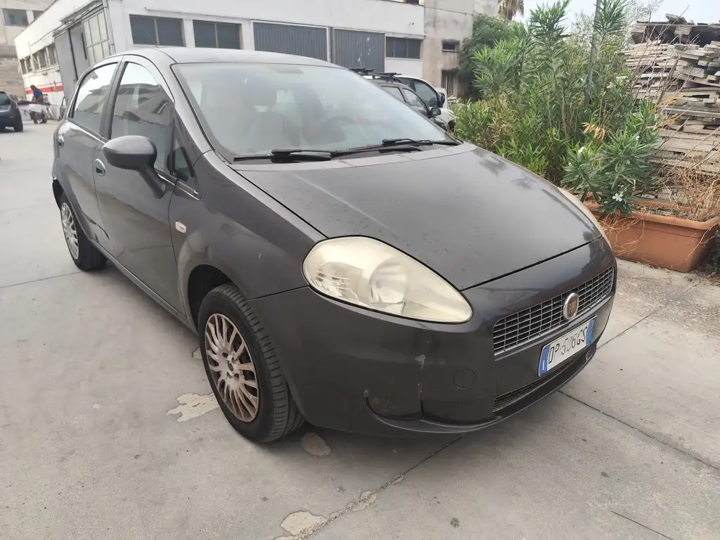 Fiat Grande Punto 2008 из Европы — купить под ключ