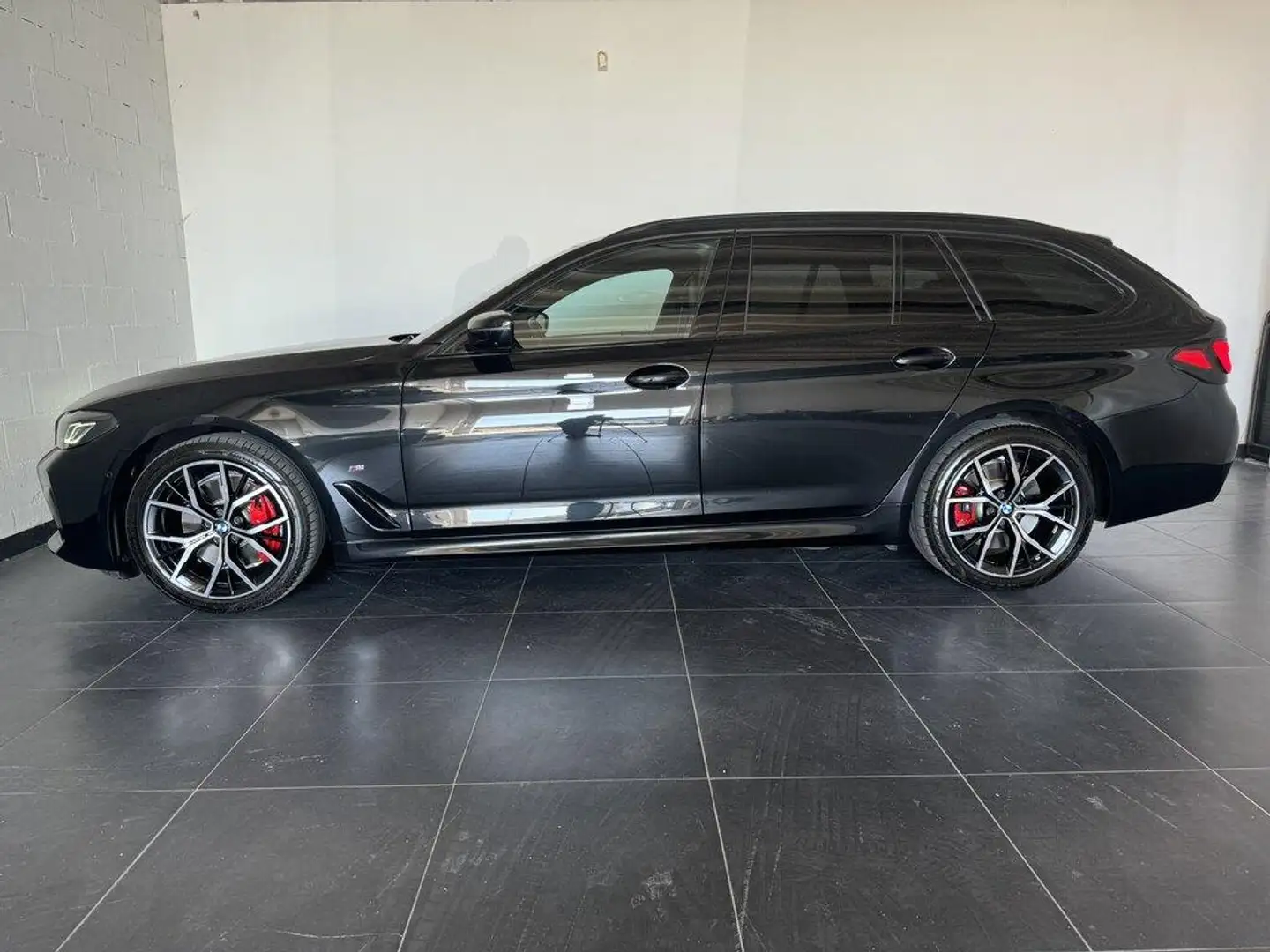 BMW 520 d Touring mhev 48V Msport auto Negro - 2