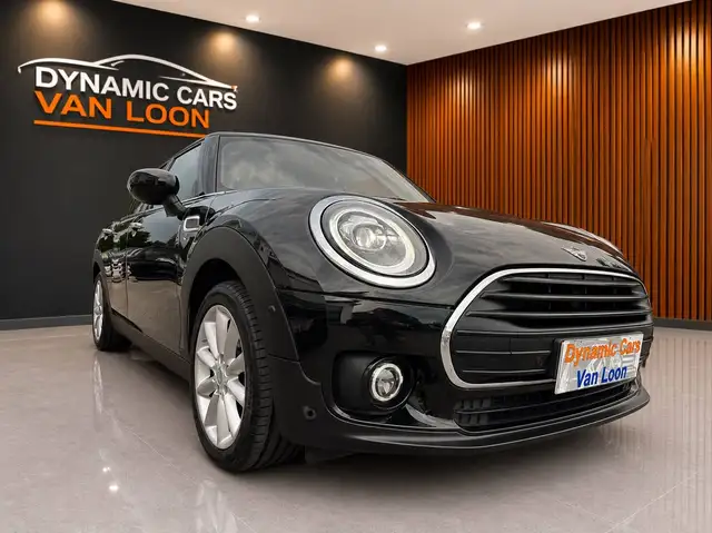 MINI Cooper Clubman 1.5i  132 Pk, Automaat, Airco, Cruise, Startstop, Carplay, Usb, Zetel Verwarming, Pdc, Sfeerverlichting, Isofix, 18.995