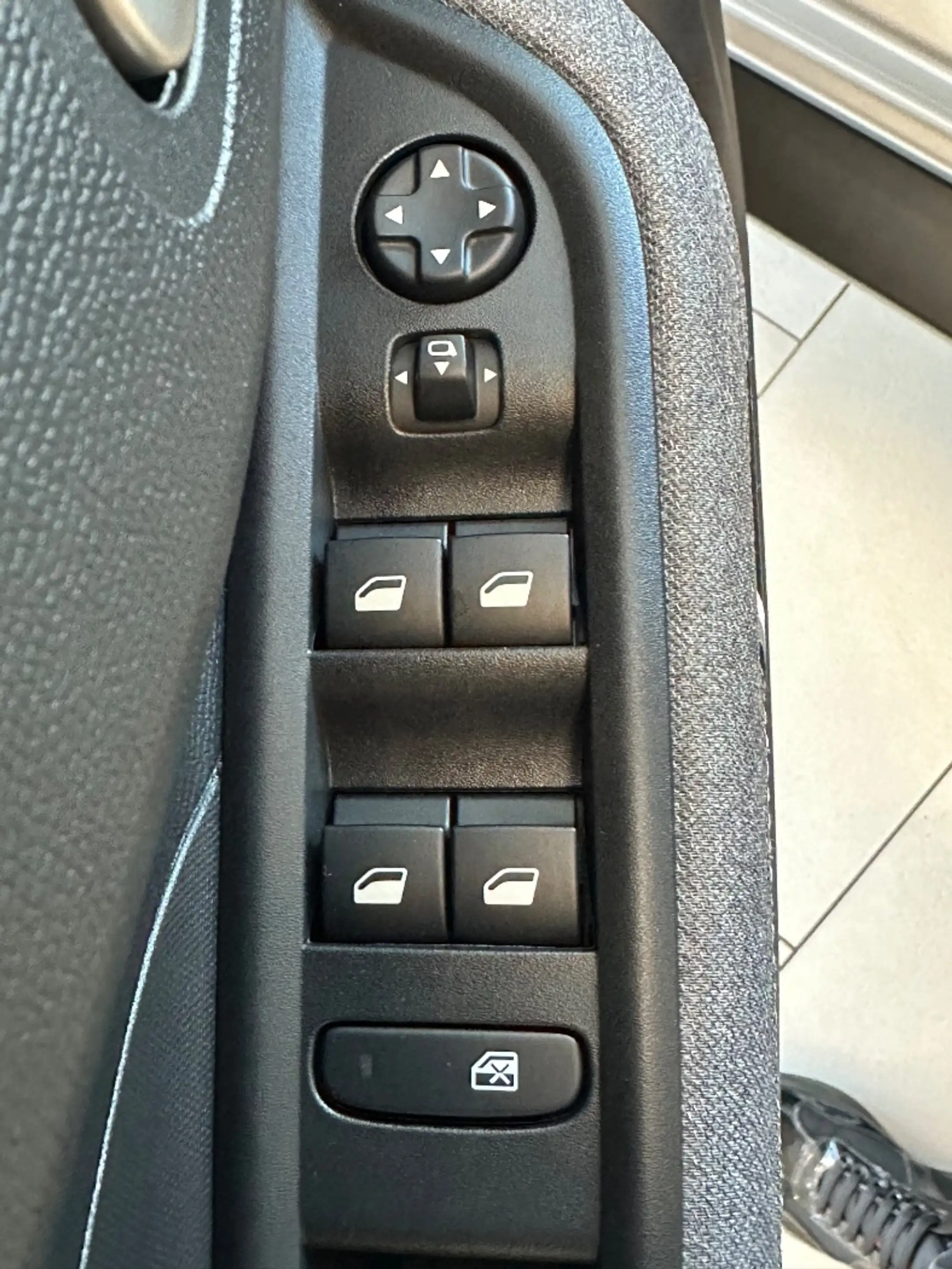 Opel Frontera 1.2 Ultimate inkl. Inspektionspaket! — photo 18