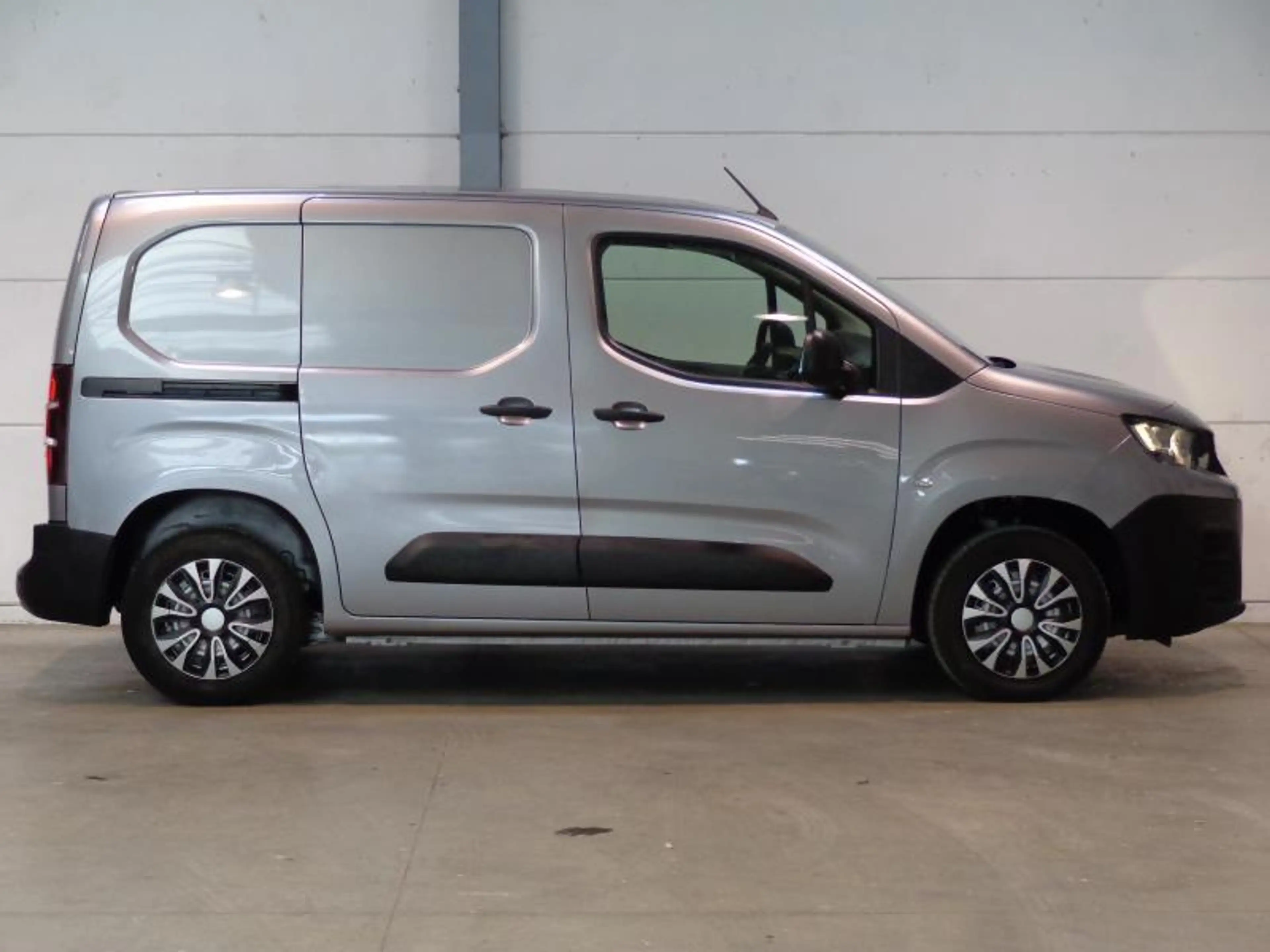 Peugeot Partner 1.5HDi 3Pl - GPS - Clim — photo 15