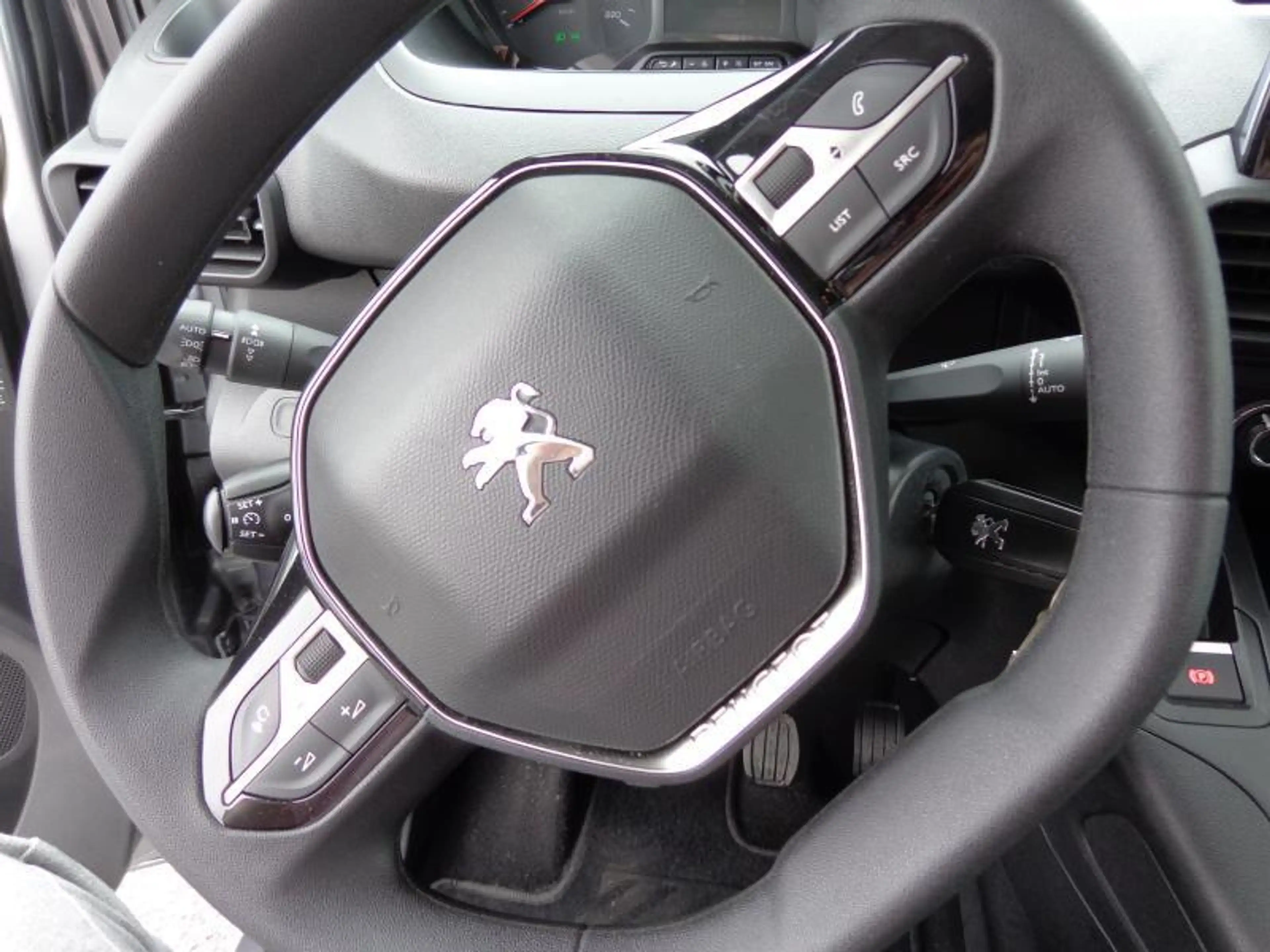 Peugeot Partner 1.5HDi 3Pl - GPS - Clim — photo 4