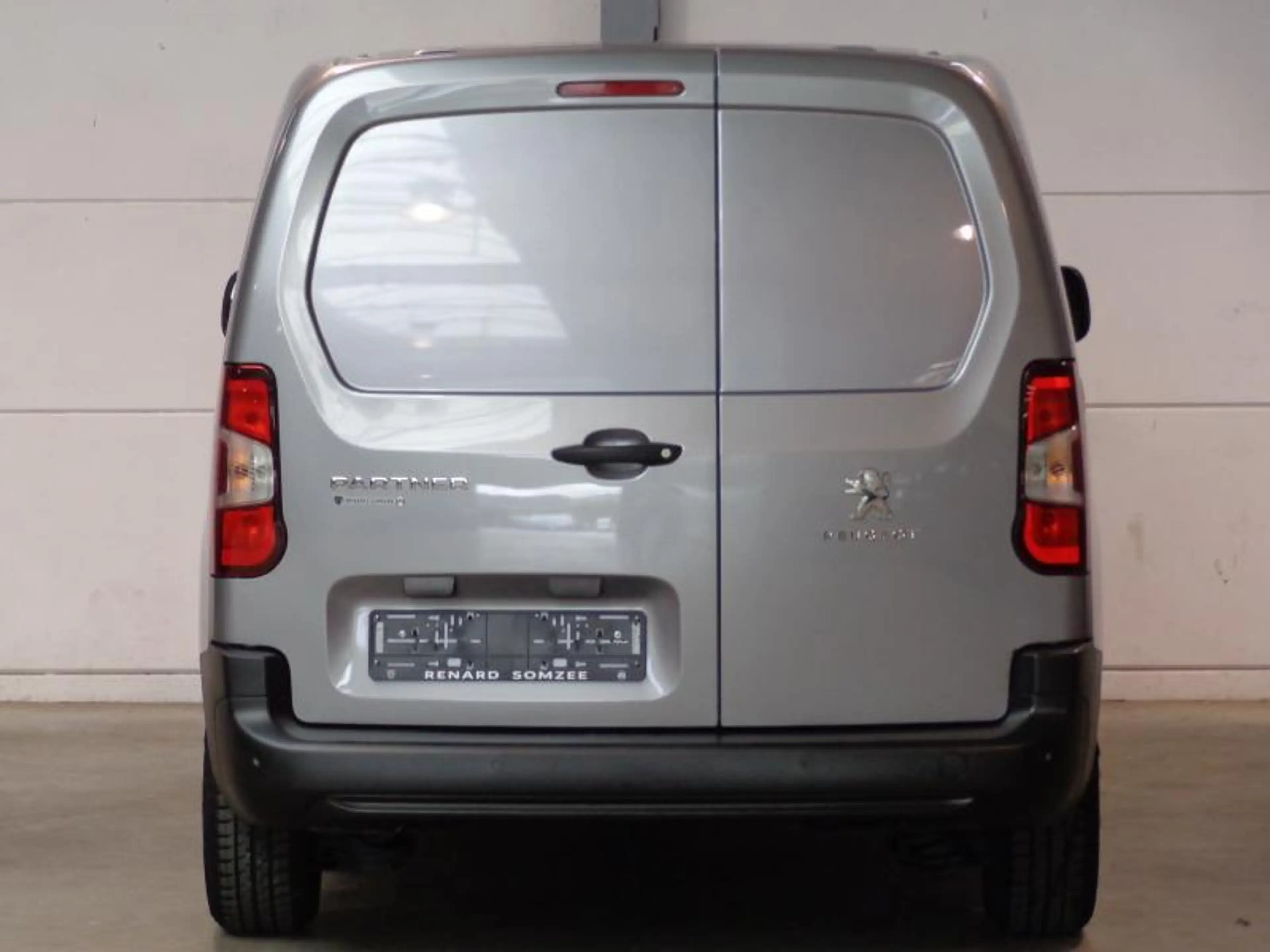 Peugeot Partner 1.5HDi 3Pl - GPS - Clim — photo 11