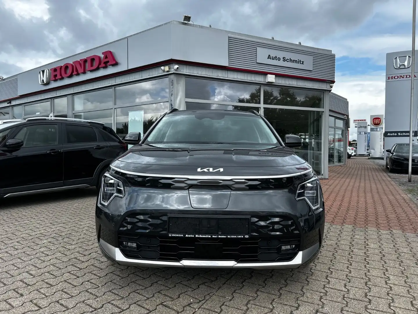 Kia Niro e-Niro Vision Grau - 2