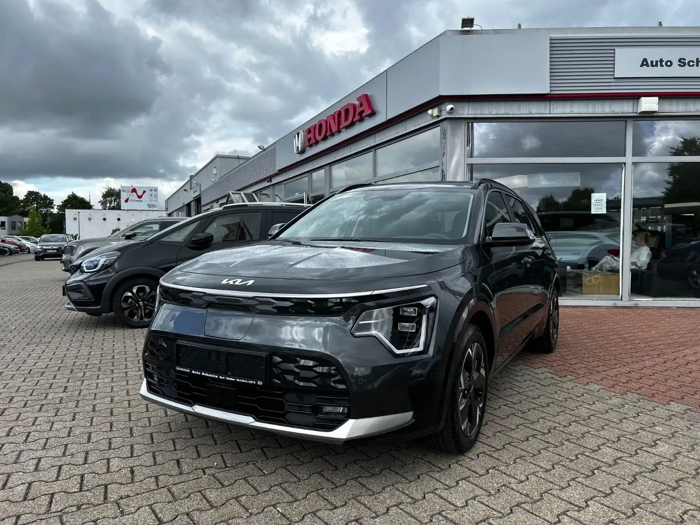 Kia Niro e-Niro Vision Grau - 1