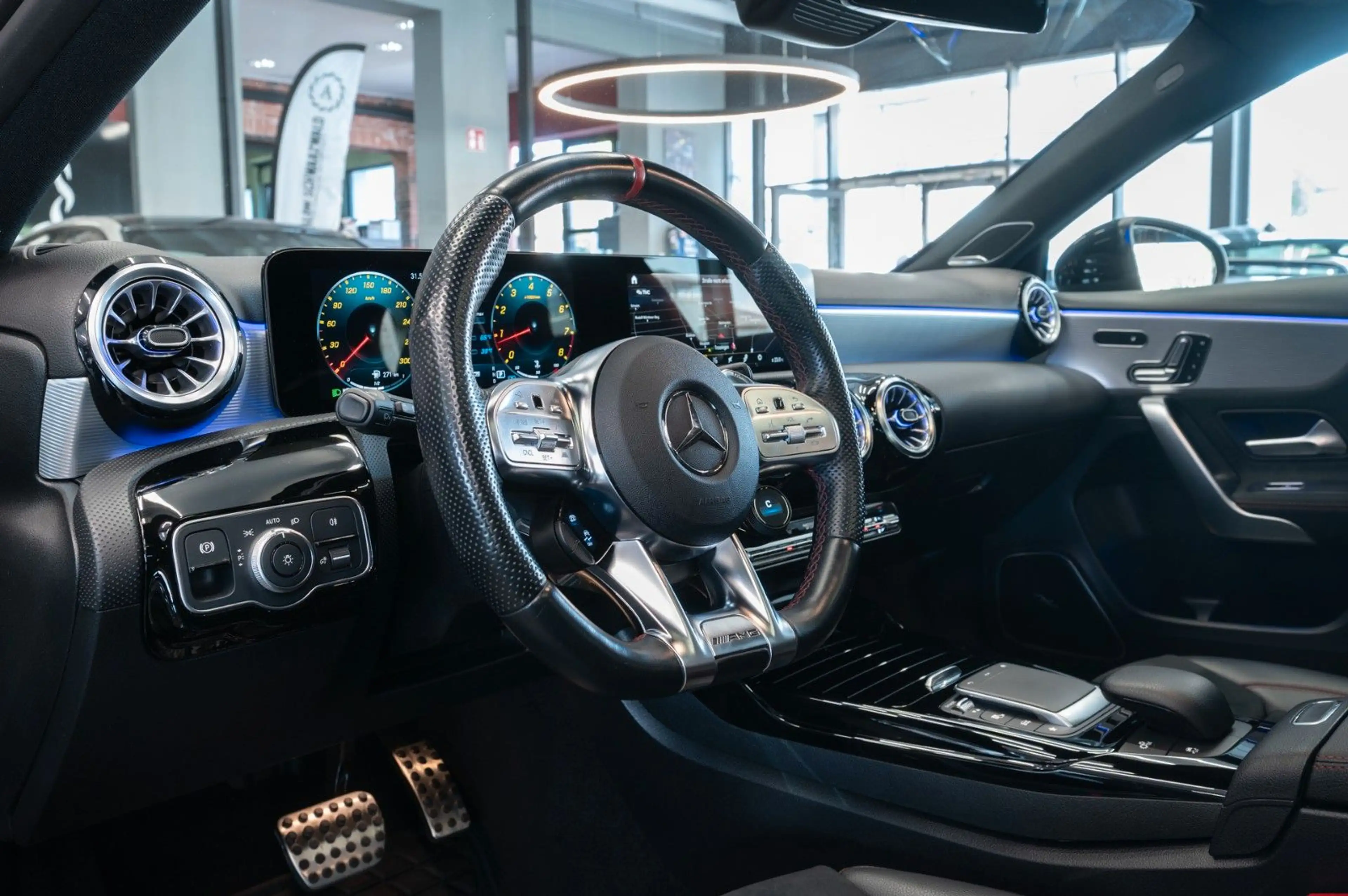 Mercedes-Benz A 45 AMG A45S AMG 4Matic| MEMORY|NIGHT|PANO|MATT-LACK — photo 10