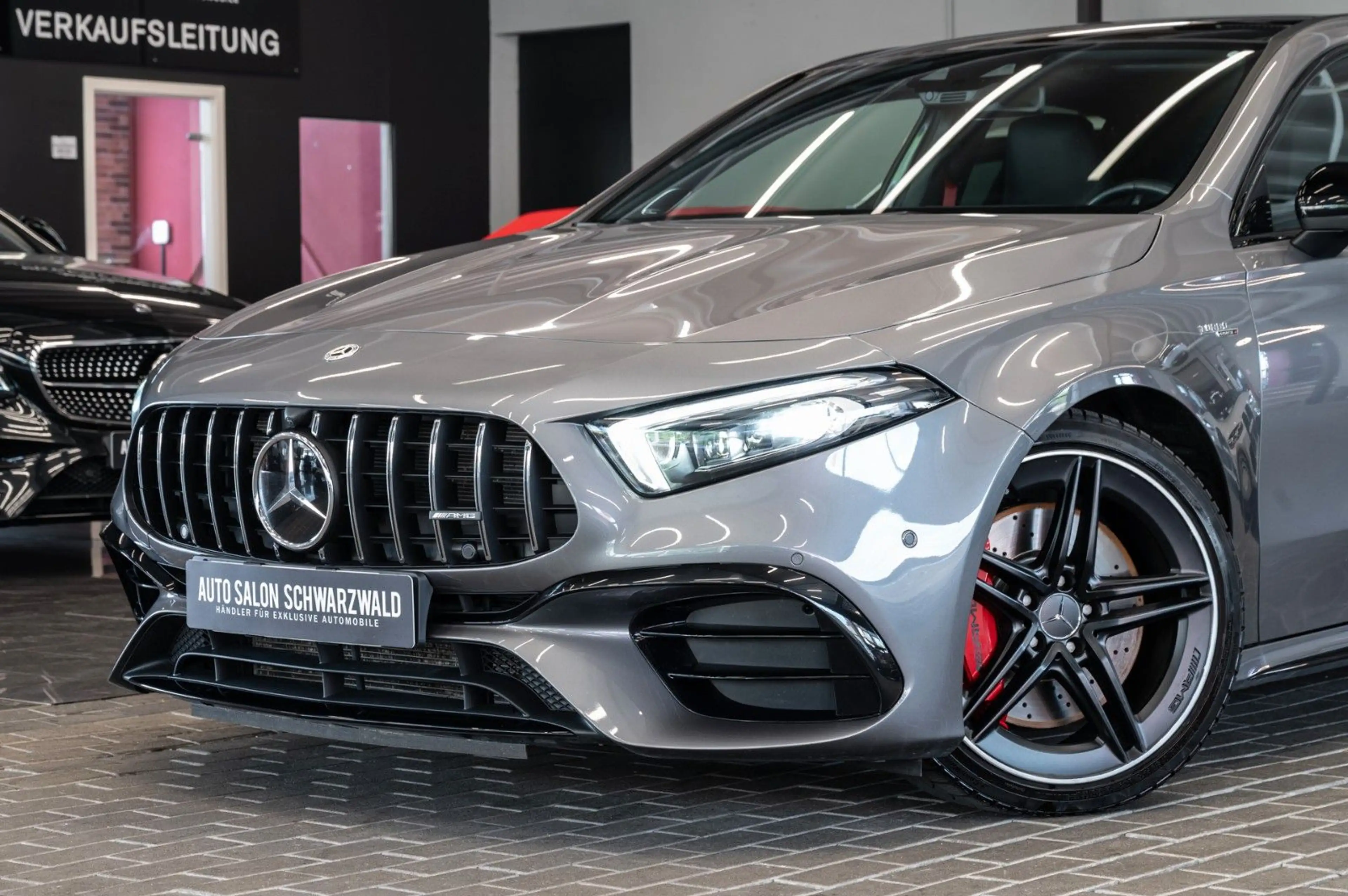 Mercedes-Benz A 45 AMG A45S AMG 4Matic| MEMORY|NIGHT|PANO|MATT-LACK — photo 3