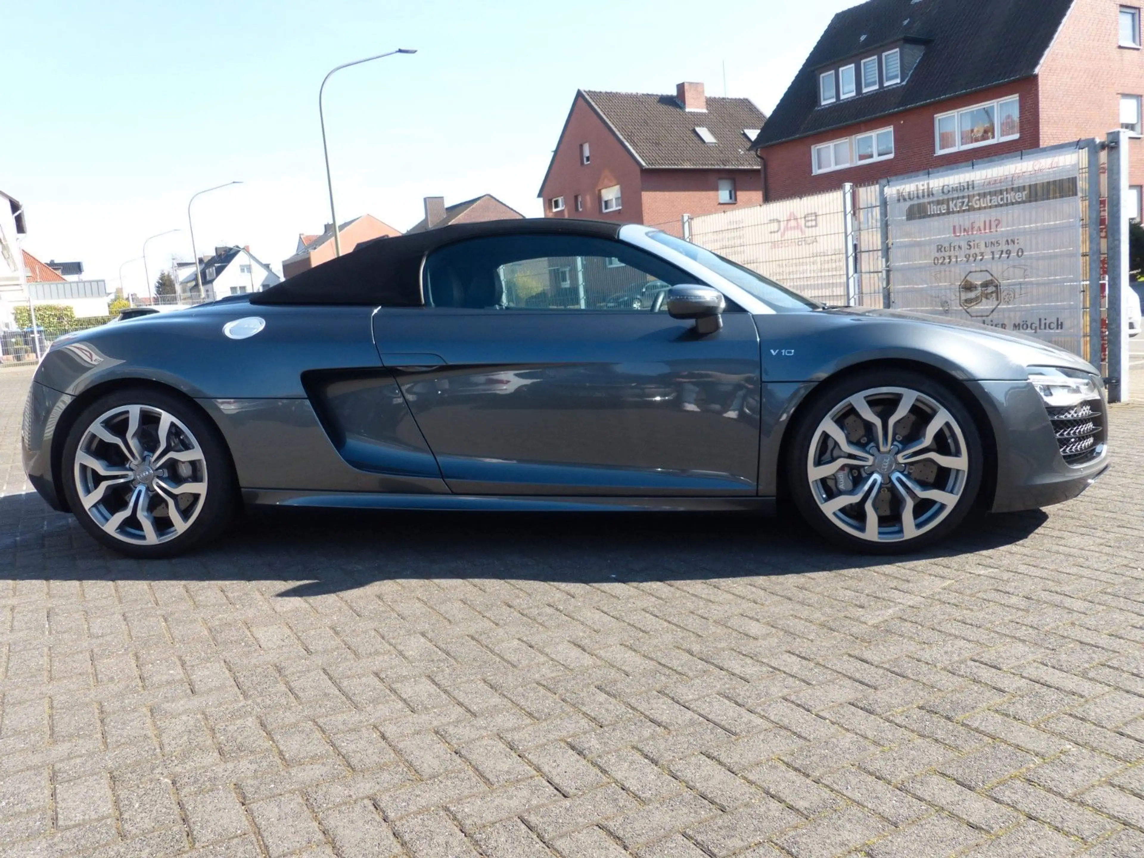 Audi R8 Spyder 5.2 FSI quattro*LED*Keramik*Carbon*B&O — photo 11