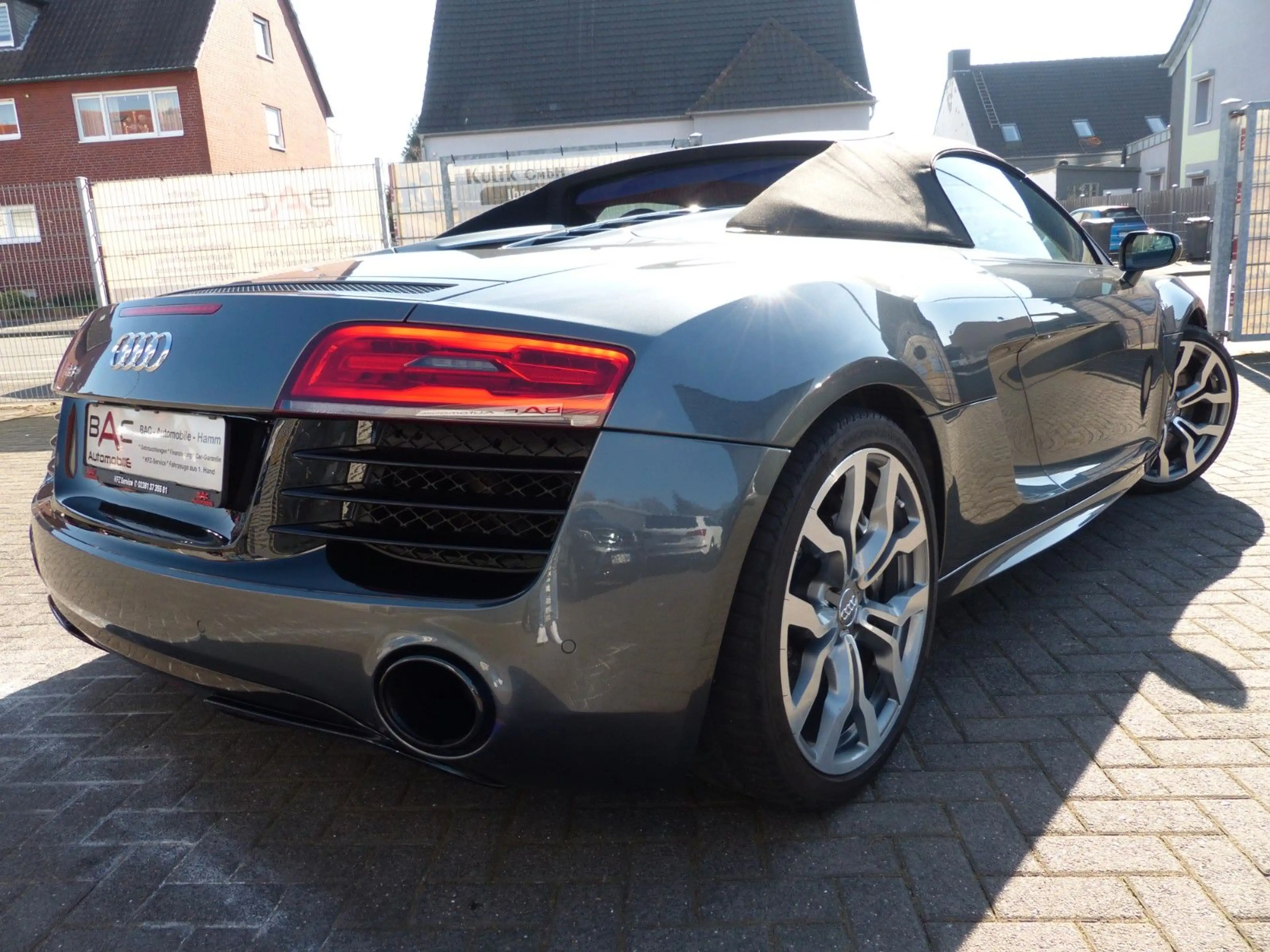 Audi R8 Spyder 5.2 FSI quattro*LED*Keramik*Carbon*B&O — photo 4