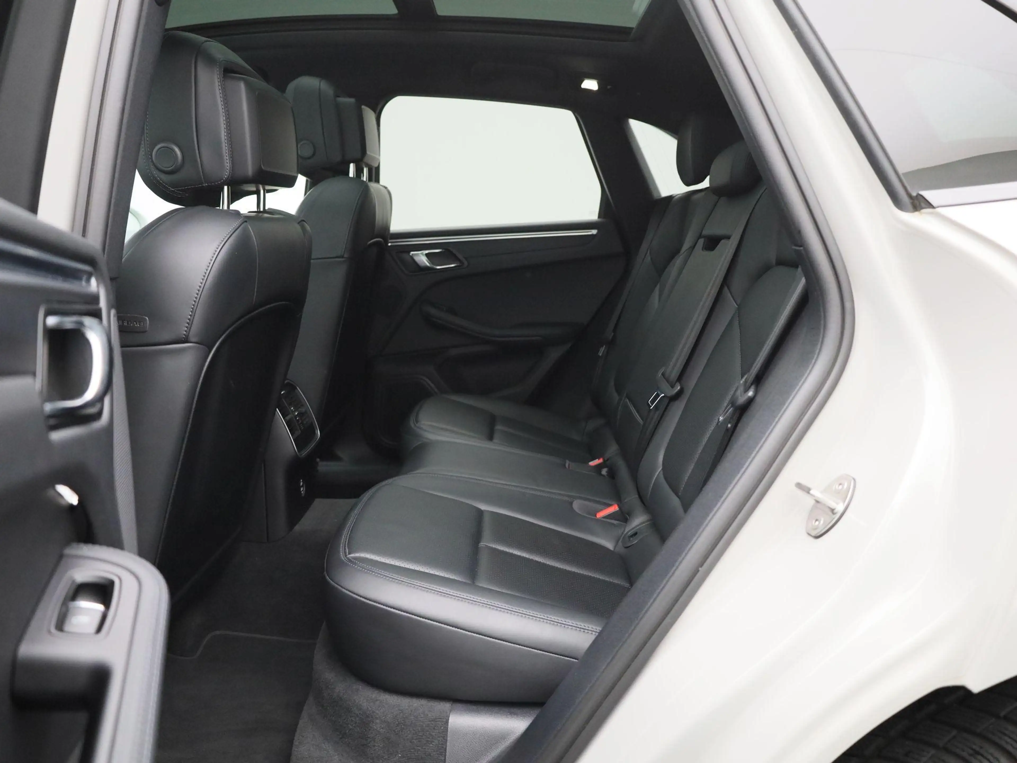 Porsche Macan Macan PANO DAK | LEDER | APPS | Mooie opties — photo 12