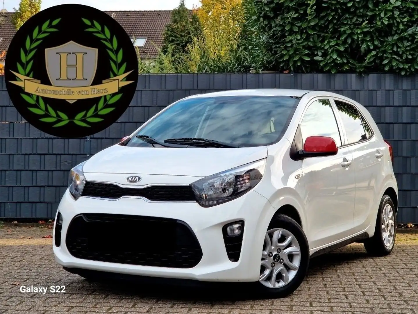 Kia Picanto Dream Team Klima Navi SH Kamera CarPlay Weiß - 1