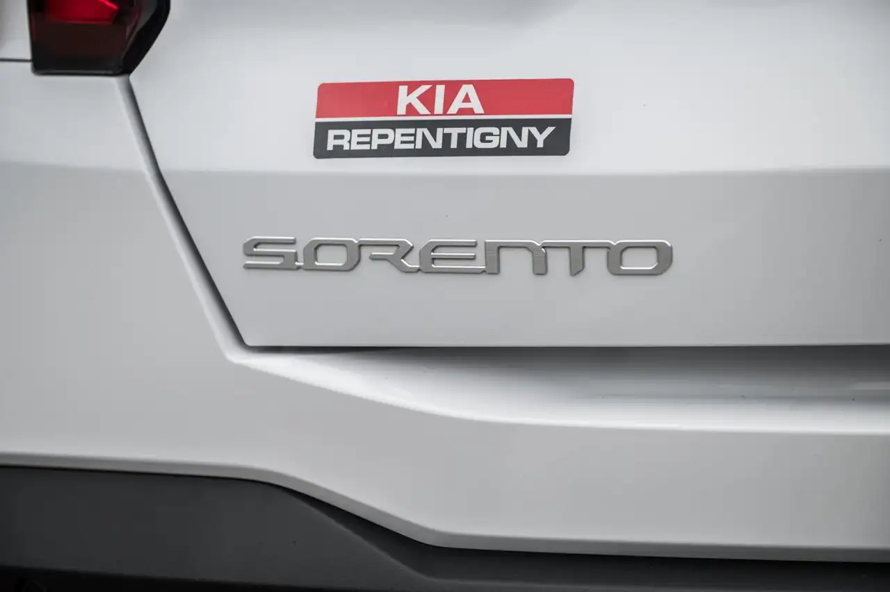 Kia Sorento снимка Kia Sorento