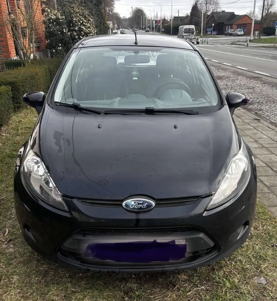 Ford Fiesta 1.6 TDCi 90 DPF Ghia