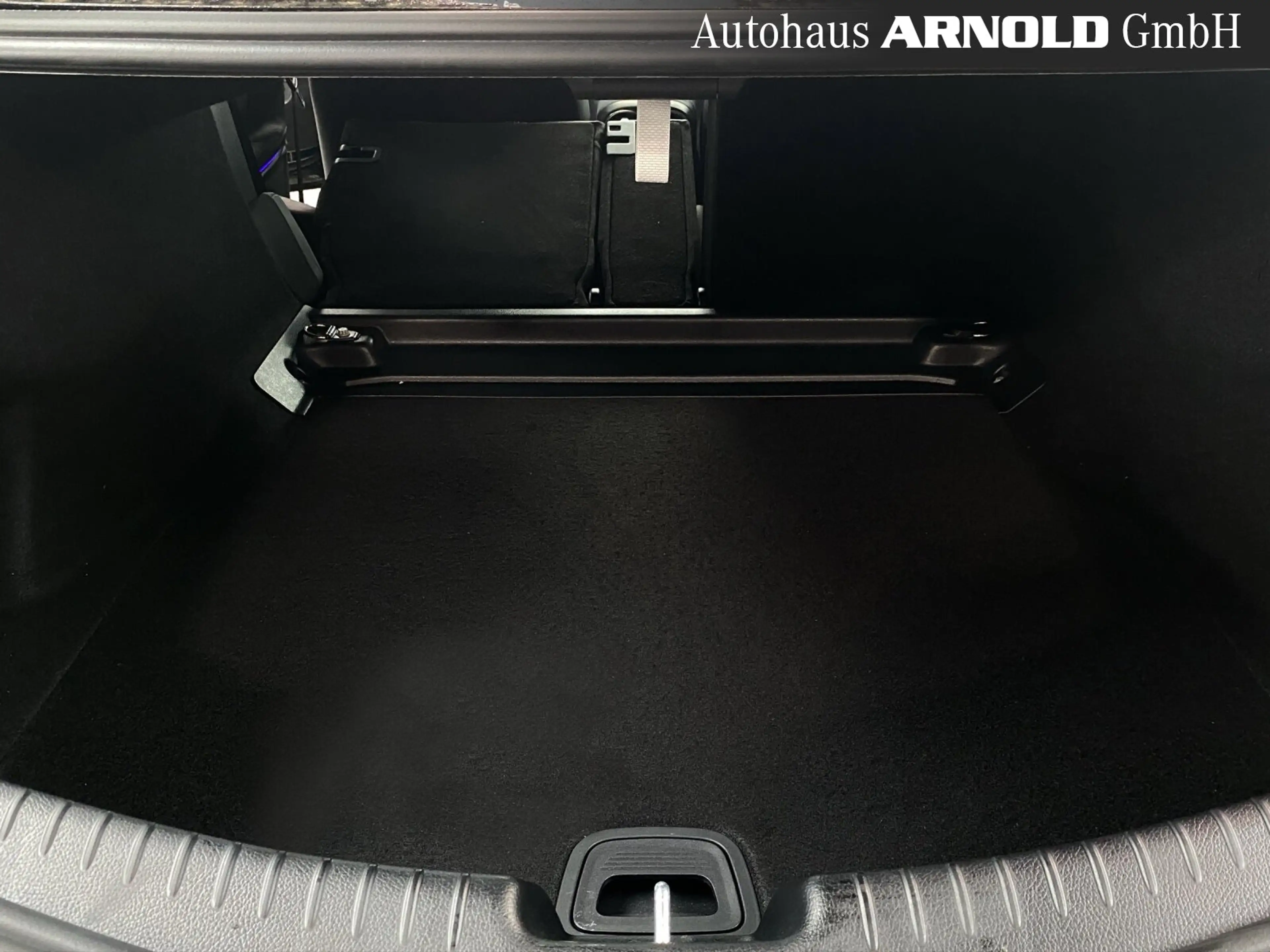 Mercedes-Benz CLE 220 CLE 220 d Coupe AMG L Pano 360° Memory KEYLESSGO — photo 11