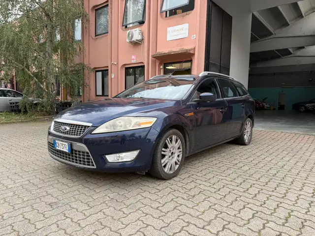 Ford Mondeo Mondeo III  SW SW 2.0 tdci Titanium Pack Premium dpf