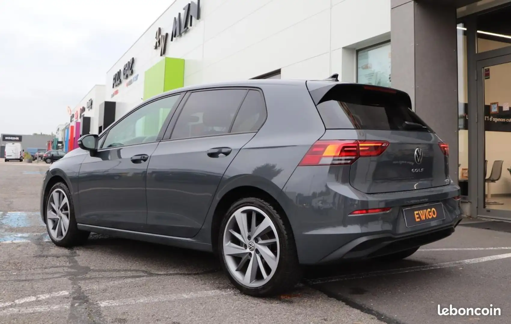 Volkswagen Golf 1.5 E-TSI 150ch STYLE DSG CARPLAY Gris - 2
