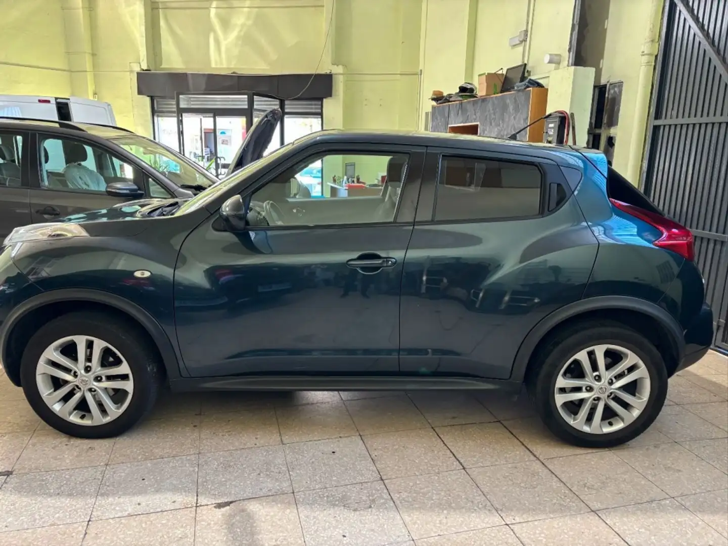 Nissan Juke 1.5dCi S&S Acenta Vert - 2