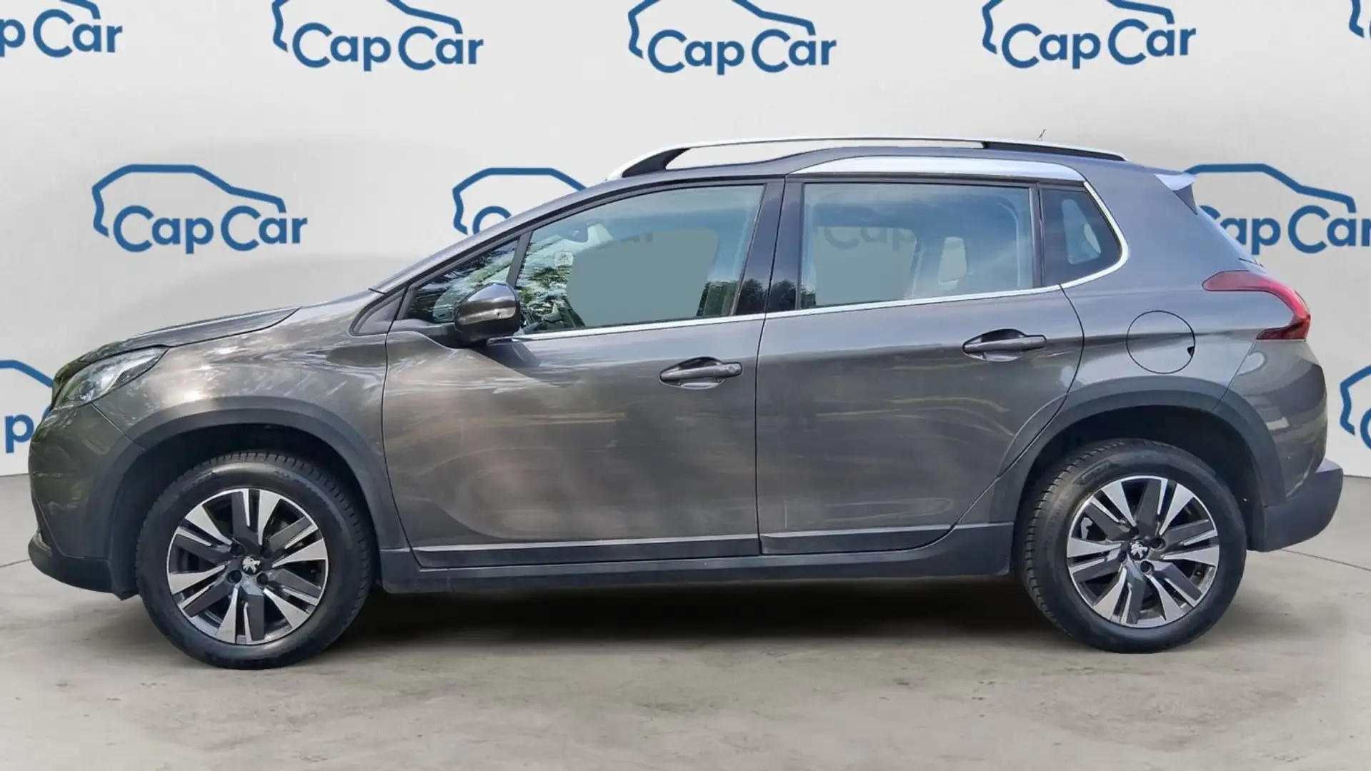 Peugeot 2008 1.2 PureTech 110 Allure - 2