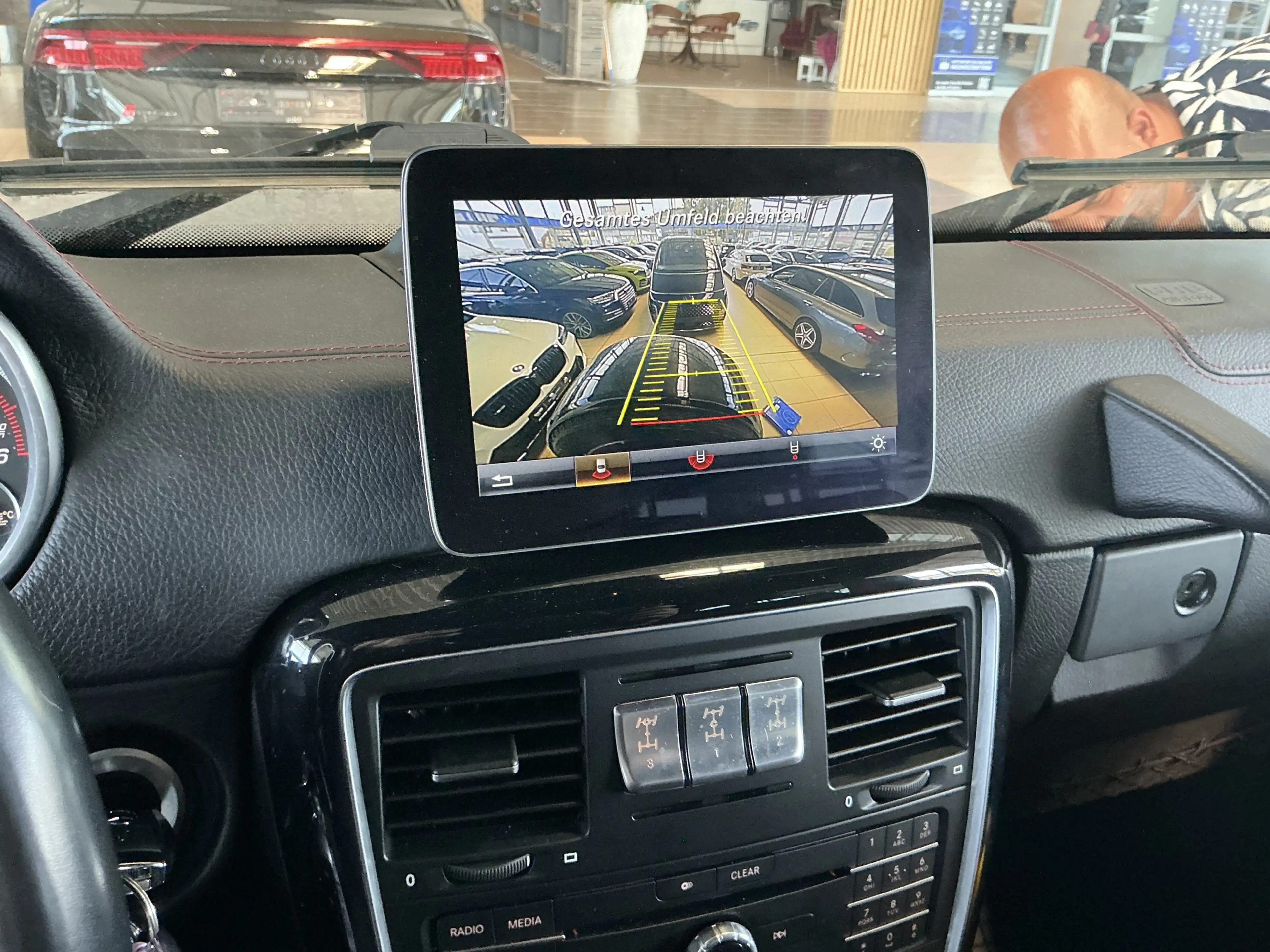 Mercedes-Benz G 350 d Designo Manufaktur Leder Pano Memory AHK — photo 14
