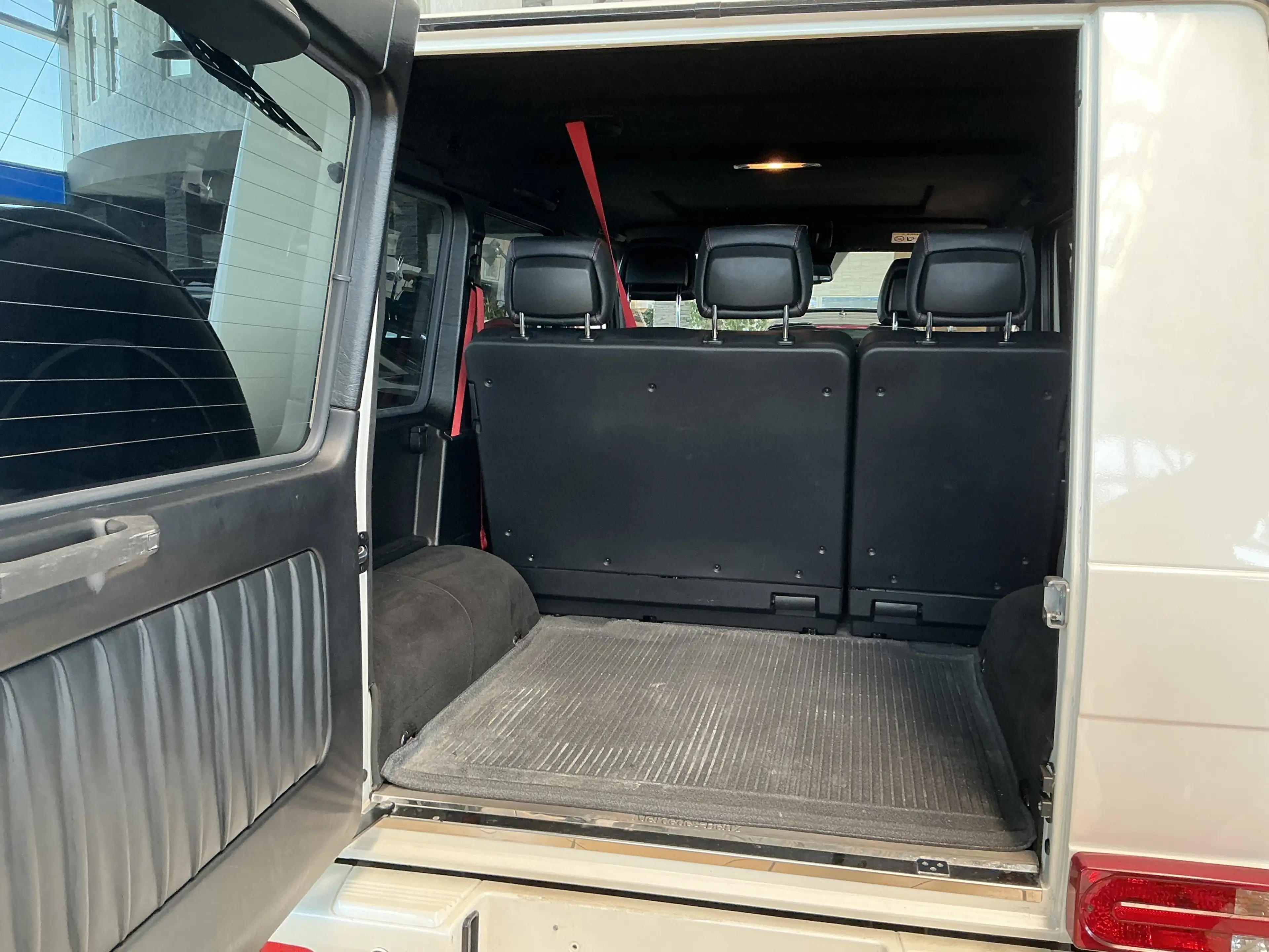 Mercedes-Benz G 350 d Designo Manufaktur Leder Pano Memory AHK — photo 3