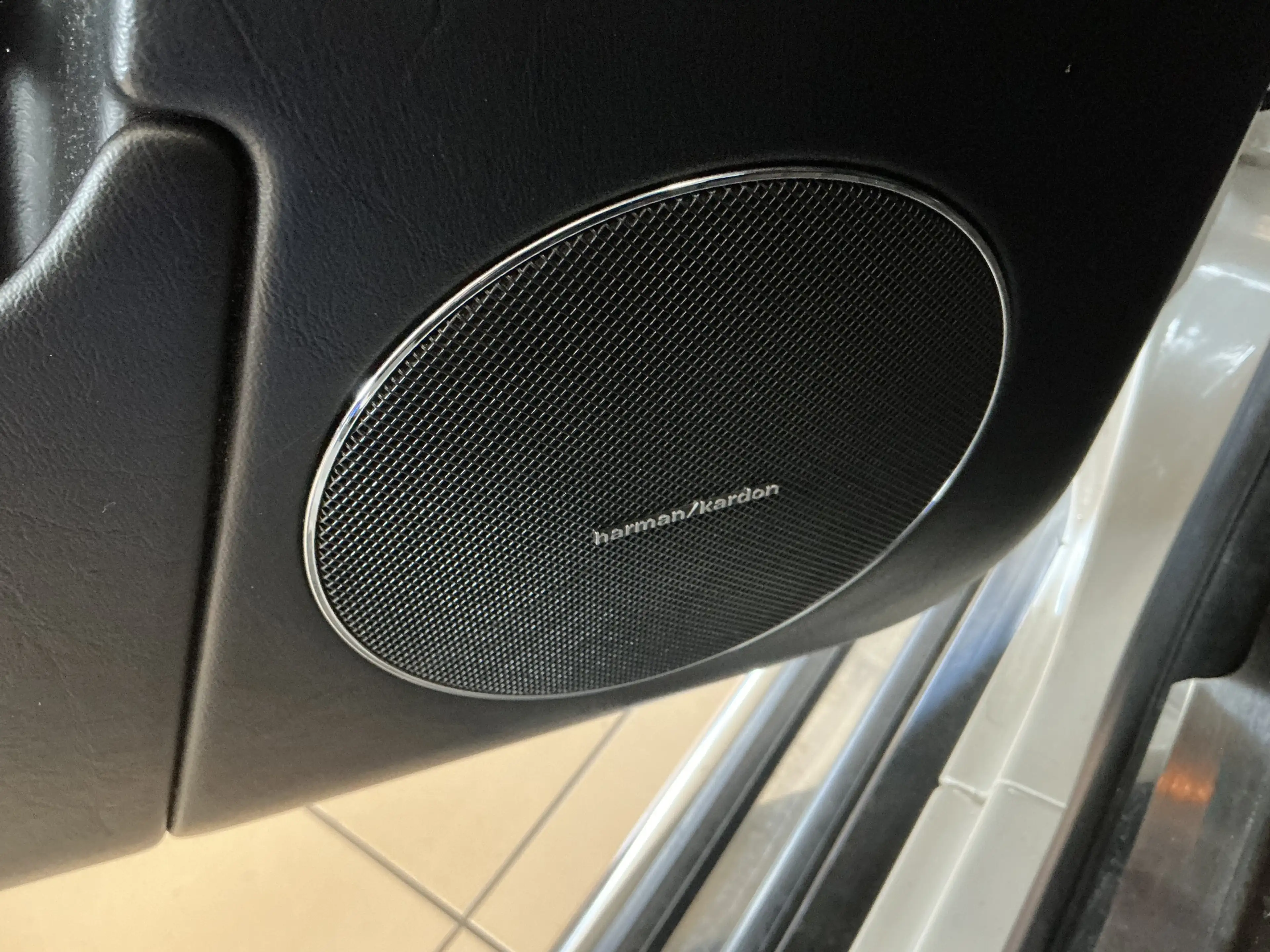 Mercedes-Benz G 350 d Designo Manufaktur Leder Pano Memory AHK — photo 10