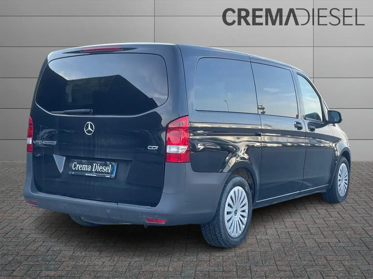 Mercedes-Benz Vito Vito 116 d Tourer Pro Long Auto Nero - 2