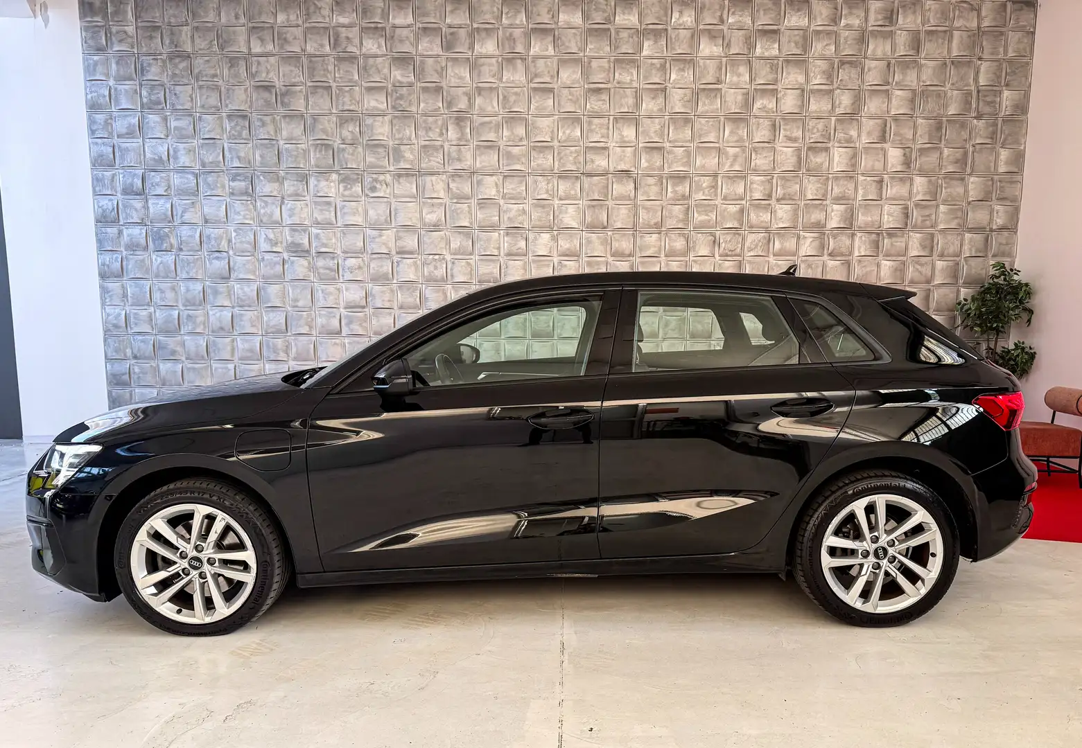 Audi A3 Sportback 40 1.4 tfsi E Advanced s-tronic - IVA ES Schwarz - 2