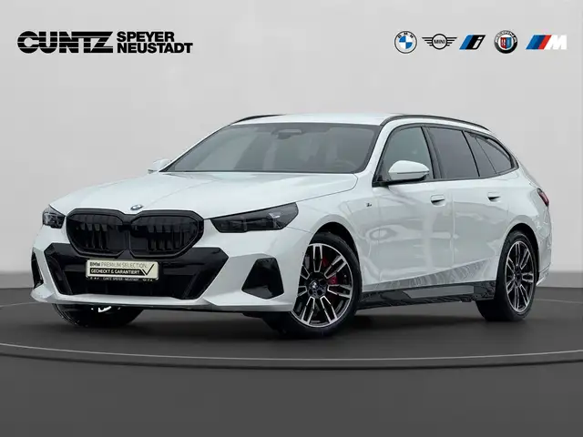 BMW 540 d xDrive Touring ab 1,99% eff. / M Paket Pro B&W H