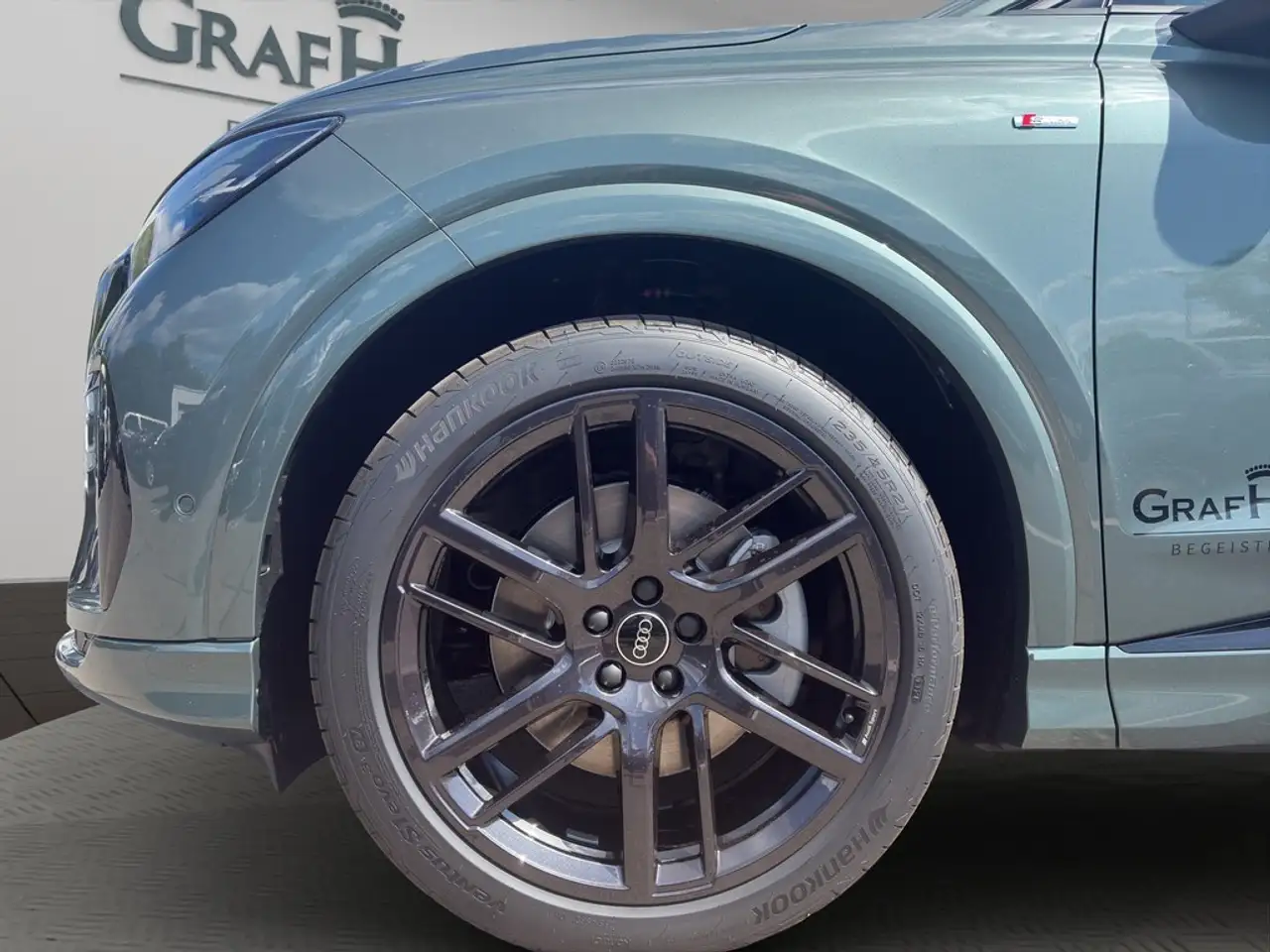Audi e-tron 2026