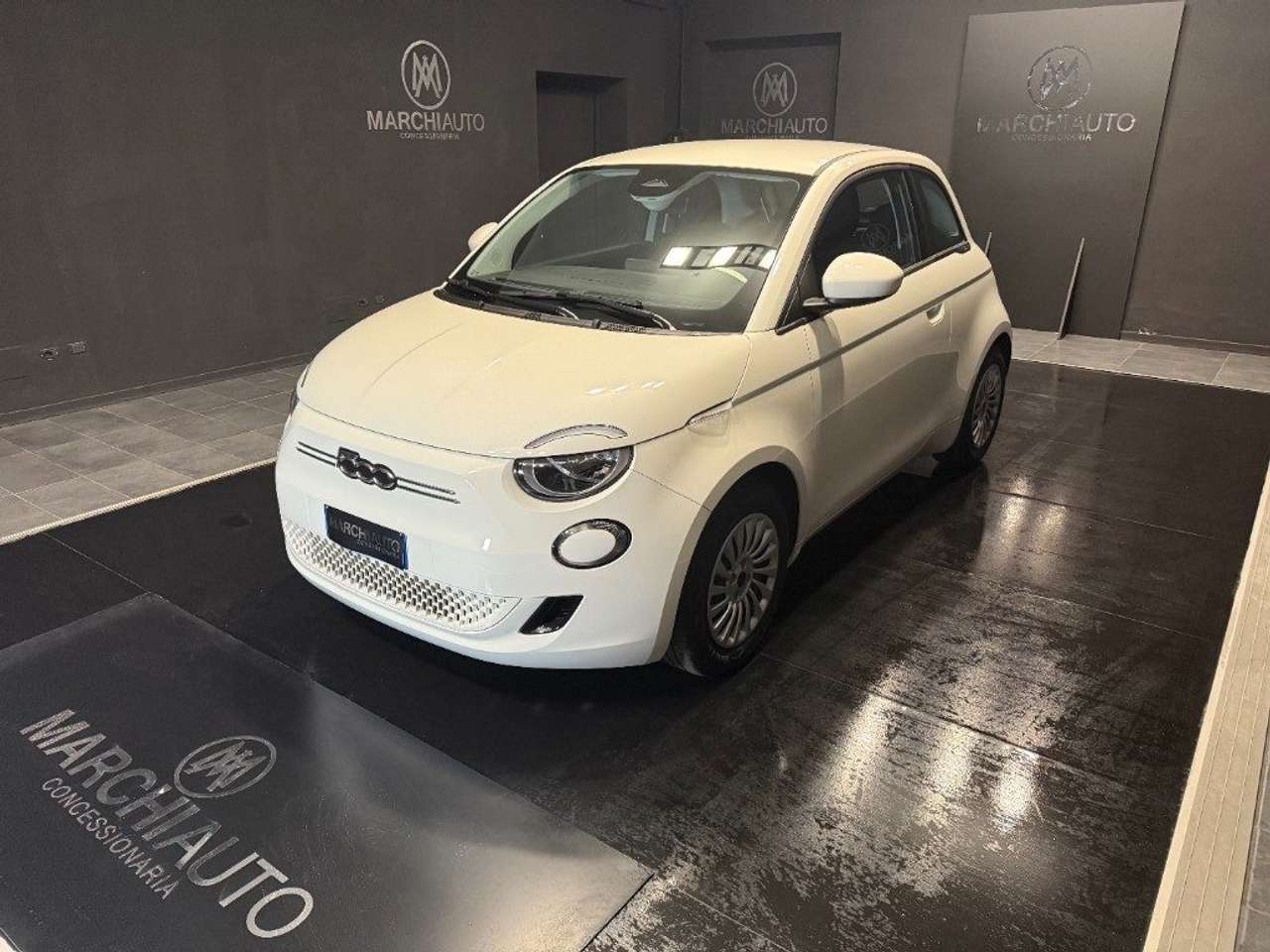 Fiat 500e Berlina 23,65 kWh