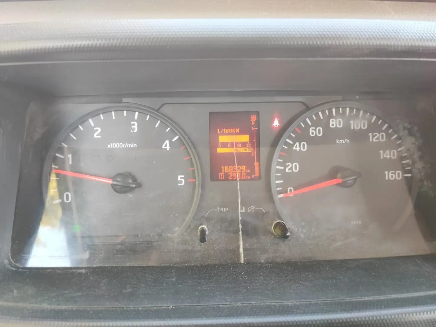 Nissan Cabstar Bianco - 2