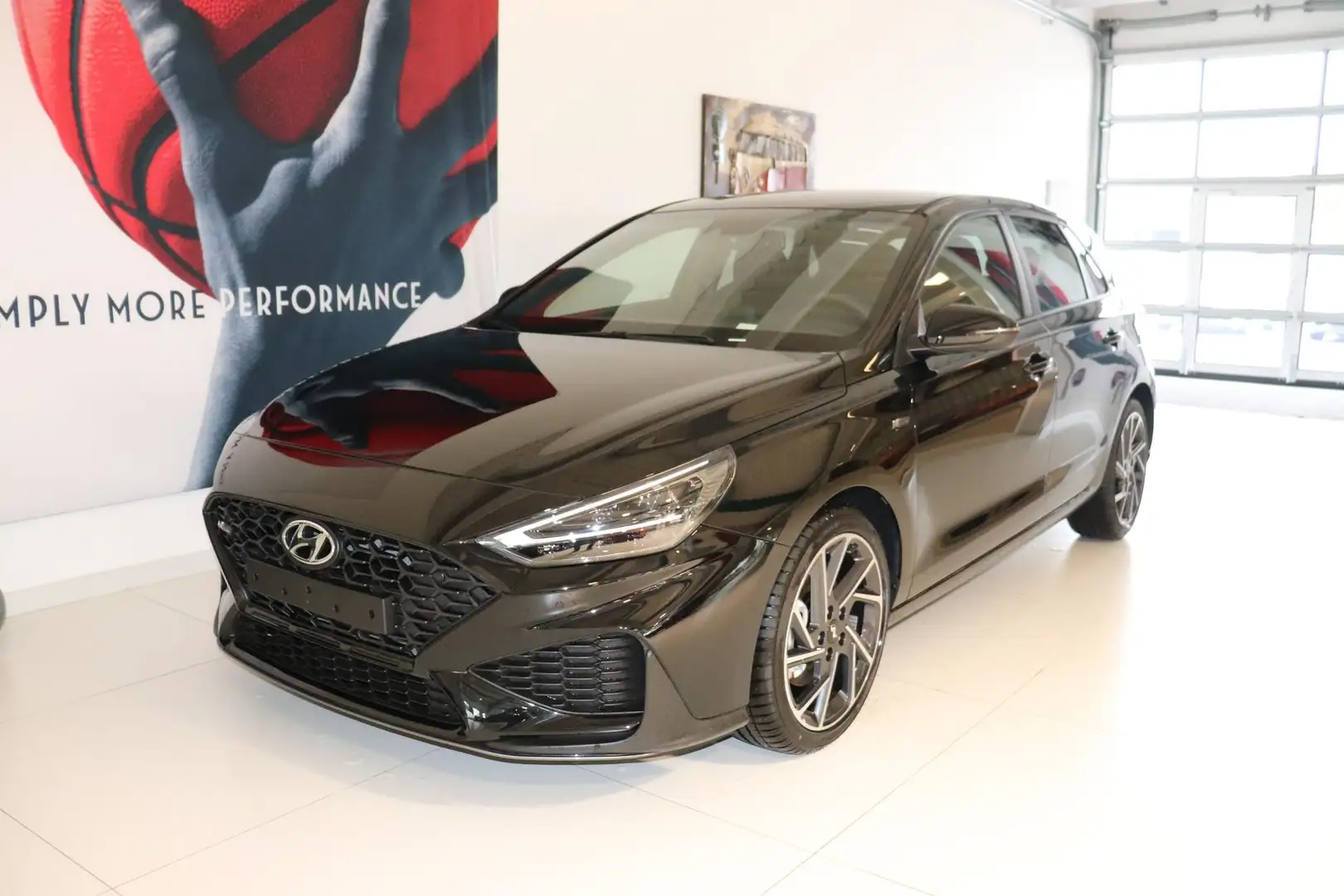 Hyundai i30 N Line 1.5 TGDi 117 kW  5 Jahre Garantie ! (160... Schwarz - 1