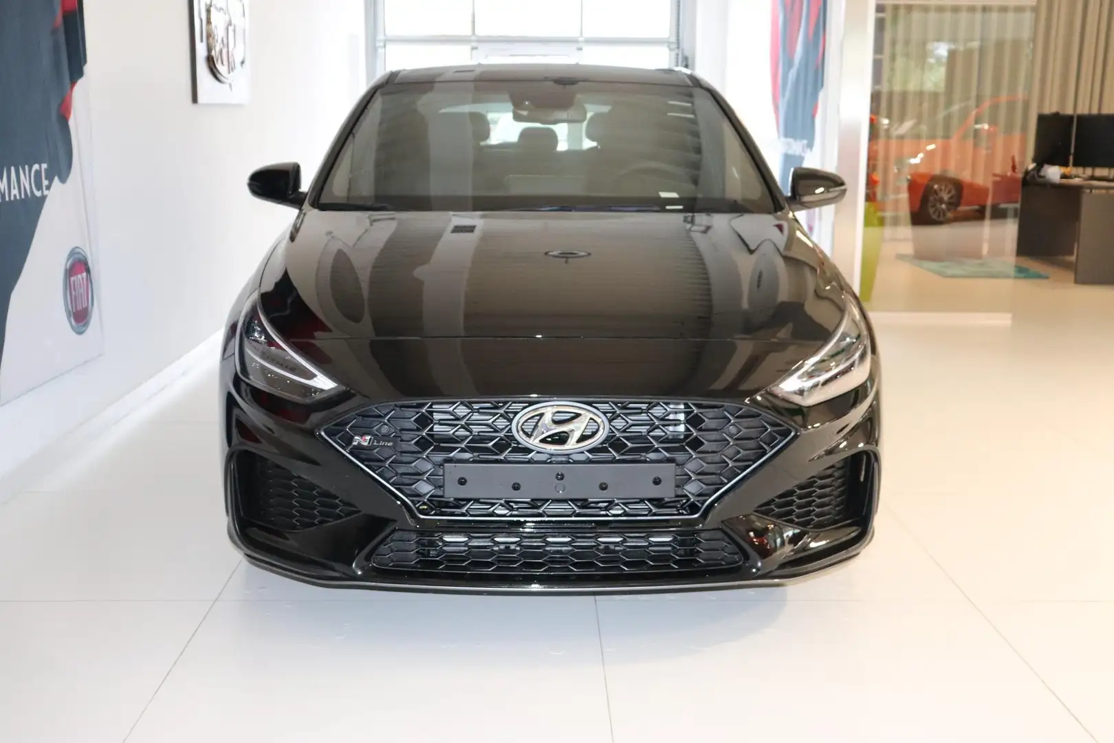 Hyundai i30 N Line 1.5 TGDi 117 kW  5 Jahre Garantie ! (160... Schwarz - 2