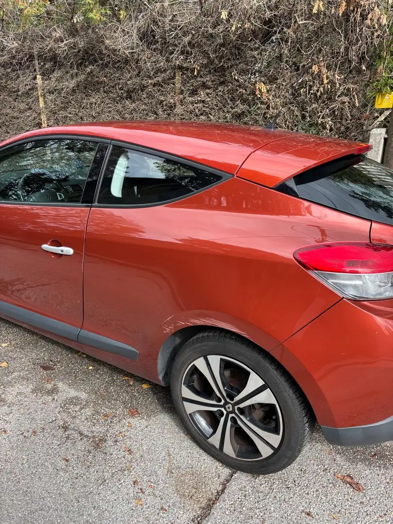 Renault Megane Mégane Coupé Dynamique TCe 130 Dynamique Orange - 2