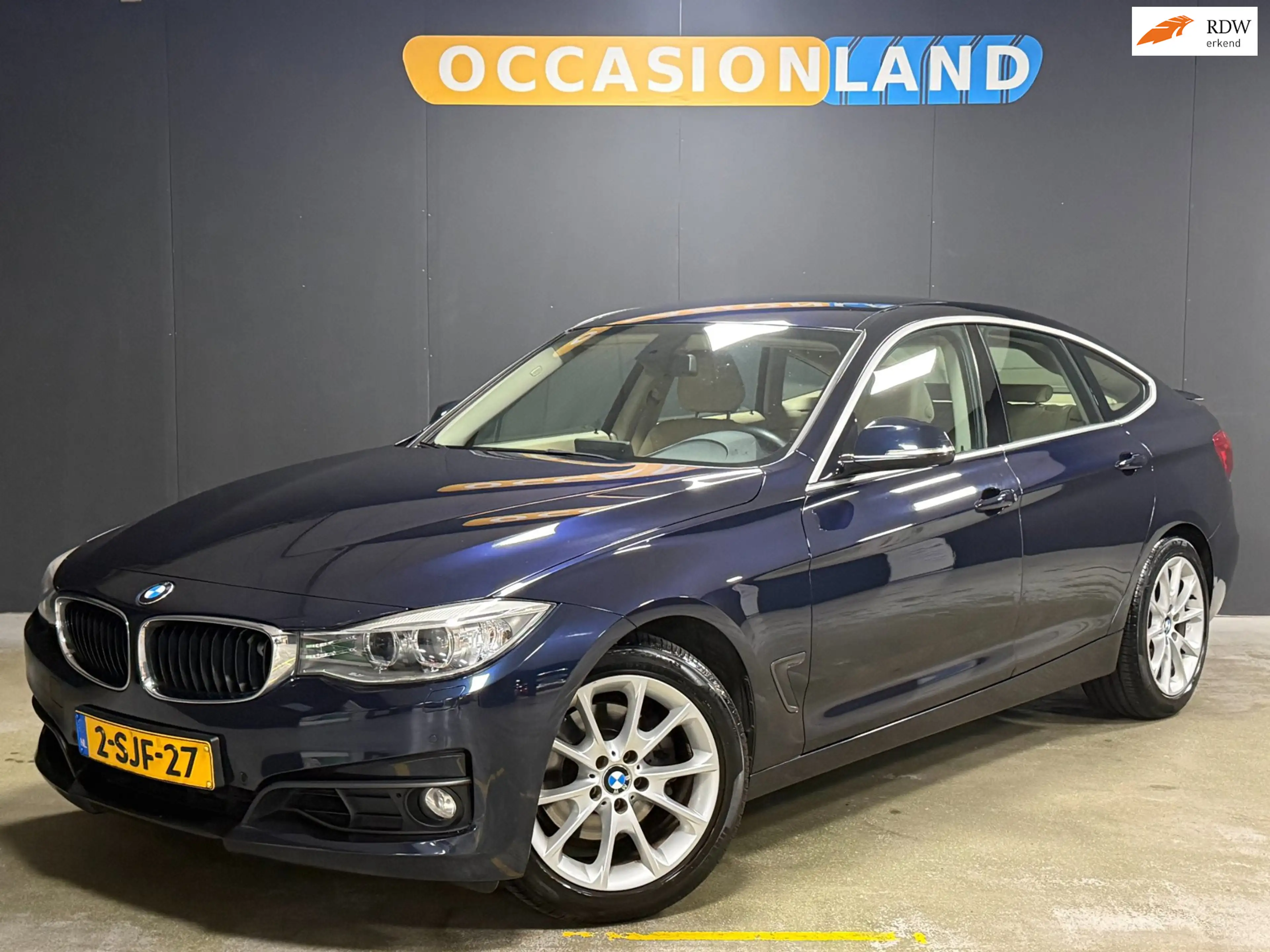 BMW 328 3-serie Gran Turismo 328i High Executive|PDC|LED|T