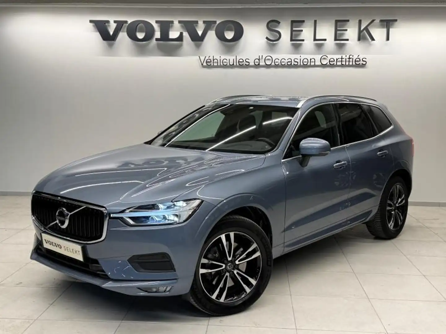 Volvo XC60 D4 AdBlue 190ch Initiate Edition Geartronic Blau - 1