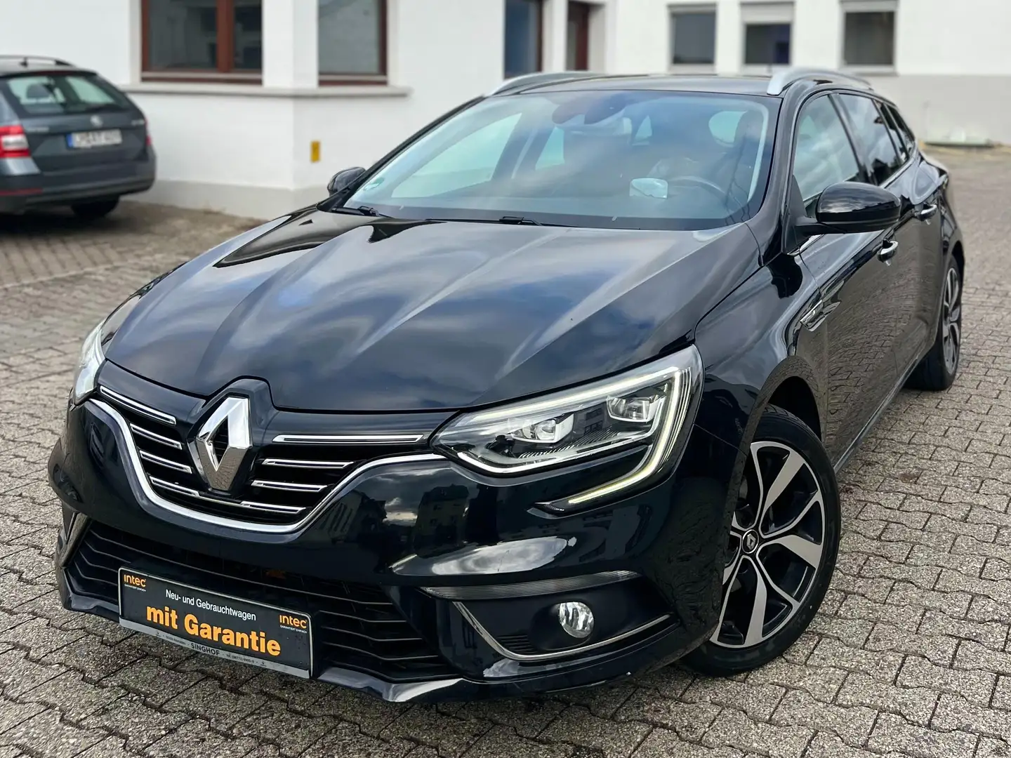 Renault Megane BOSE-Edition*AHK*1.HAND*140 Negro - 1
